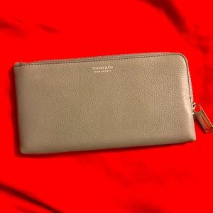 Tiffany & Co zipper wallet with Tiffany blue inner